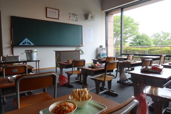 「あつまれ！きんび小学校」<br />
2025年９月13日(土)～2025年11月16日(日)